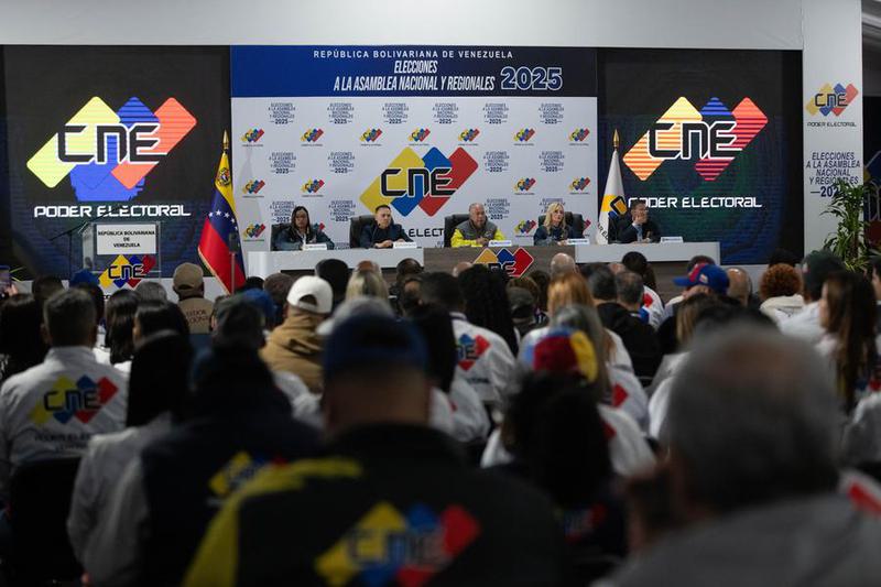 VENEZUELA-CARACAS-ELECCIONES REGIONALES Y PARLAMENTARIAS