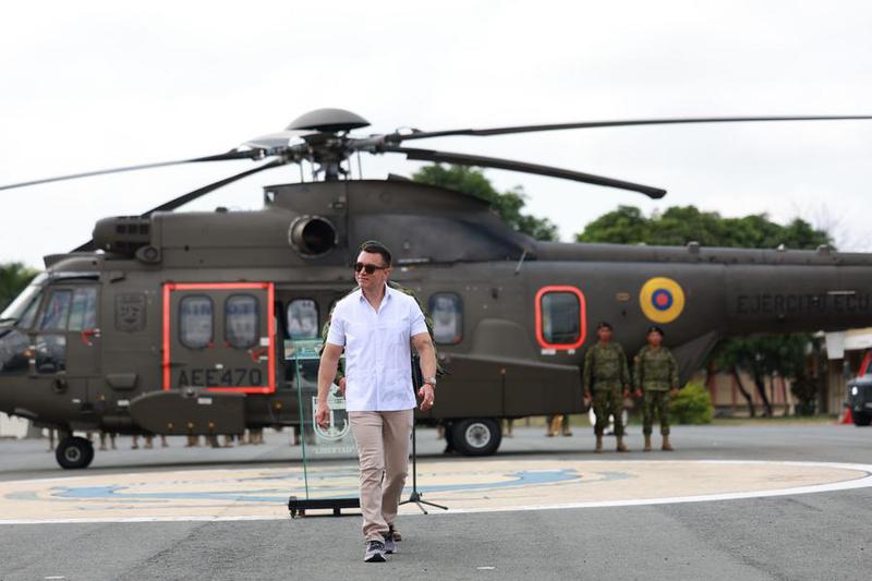 ECUADOR-GUAYAQUIL-NOBOA-HELICOPTEROS