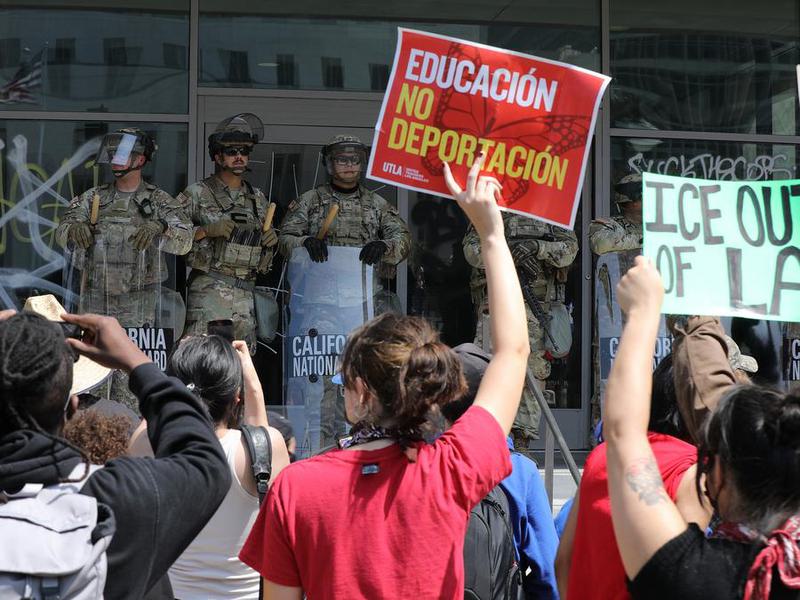 EEUU-CALIFORNIA-LOS ANGELES-POLICIA-MANIFESTANTES