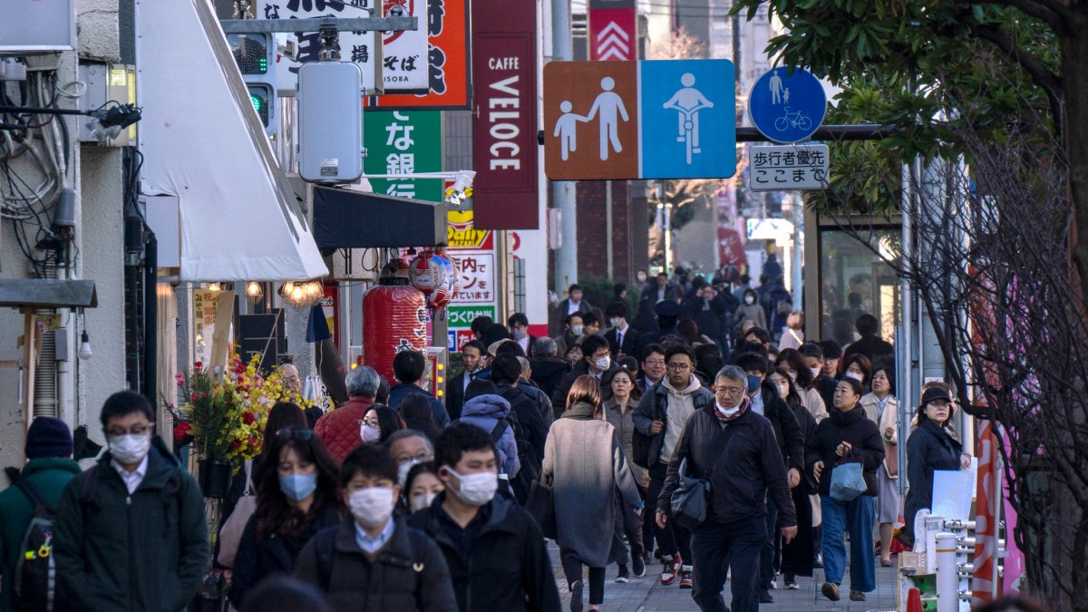 gente-caminando-calles-japon-030302