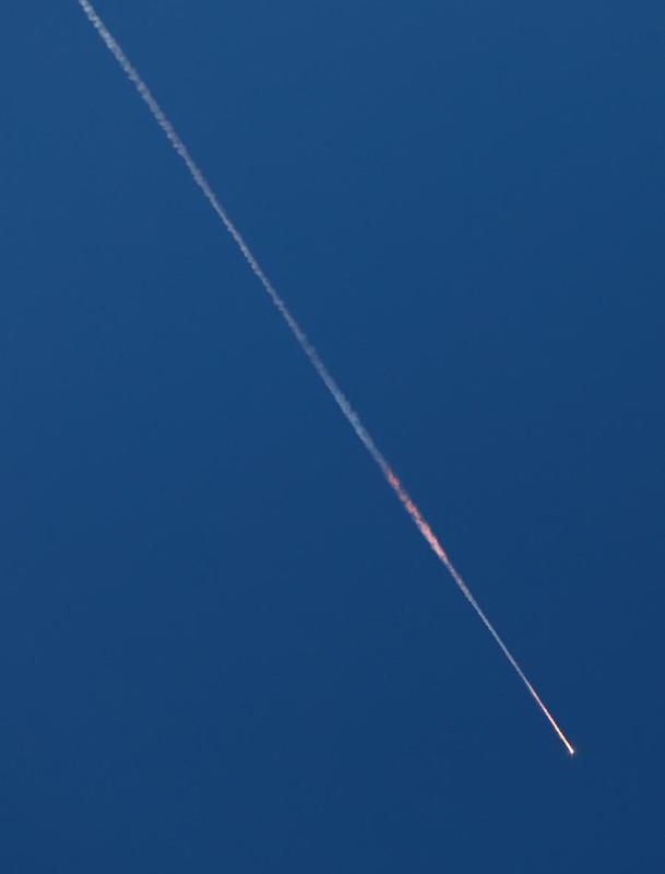 MEDIO ORIENTE-NAPLUSA-RASTROS DE MISILES