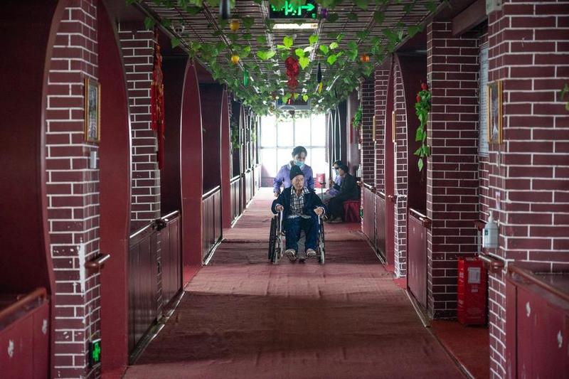CHINA-HUNAN-LONGHUI COUNTY-CARE FOR THE OLD (CN)