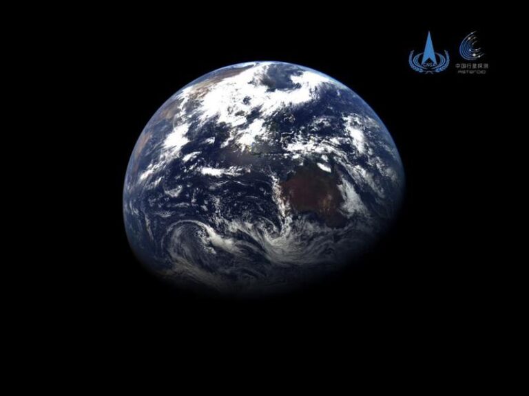 (EyesonSci) CHINA-TIANWEN-2 PROBE-EARTH-MOON-IMAGES (CN)
