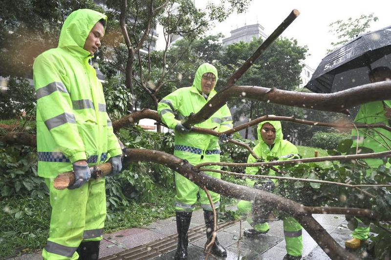 CHINA-GUANGDONG-TYPHOON WIPHA-LANDFALL (CN)