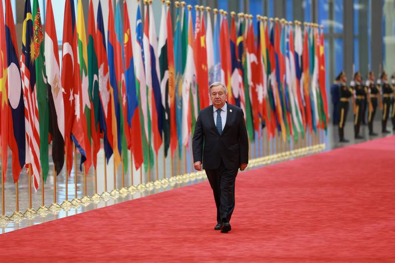 (Cumbre OCS Tianjin) CHINA-TIANJIN-BANQUETE-INVITADOS-LLEGADA