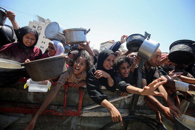 MEDIO ORIENTE-CIUDAD DE GAZA-ALIMENTOS GRATUITOS