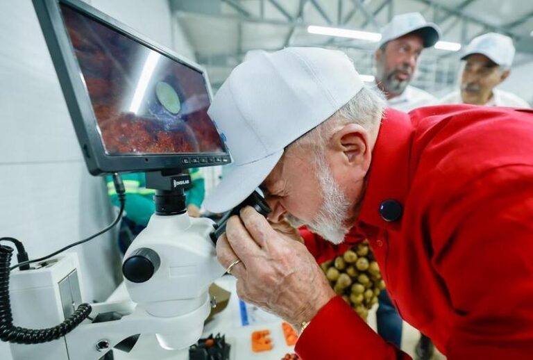 Lula asegura que inversión en ciencia y tecnología es pilar de desarrollo de Brasil