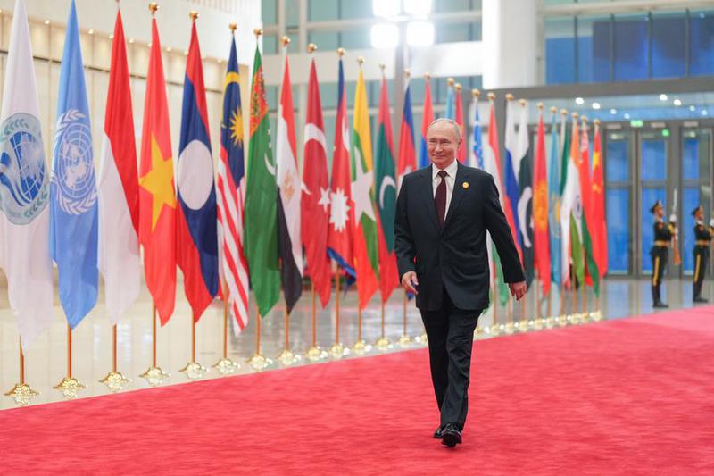(Cumbre OCS Tianjin) CHINA-TIANJIN-BANQUETE-INVITADOS-LLEGADA