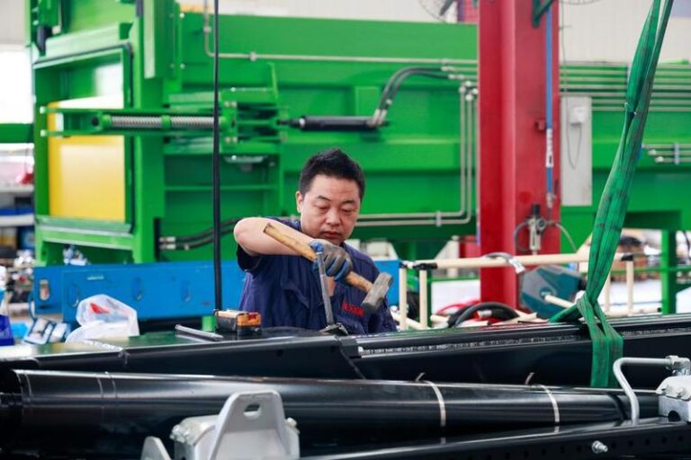 CHINA-JIANGSU-MULTINATIONAL COMPANIES (CN)