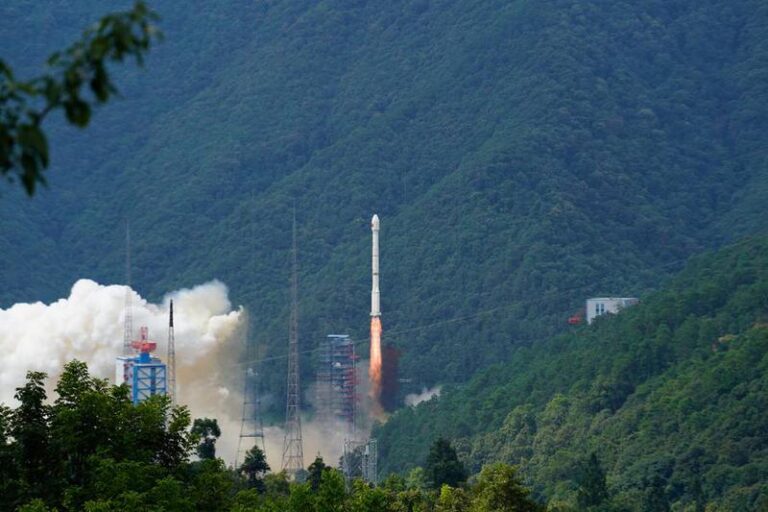 (EyesOnSci)CHINA-XICHANG-SATELLITE-LAUNCH (CN)