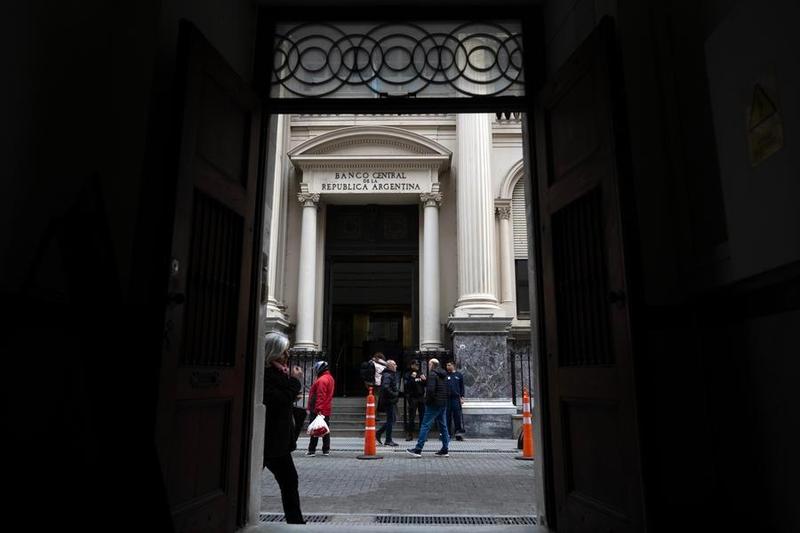 Argentina vuelve a mercado de crédito internacional tras casi ocho años de ausencia