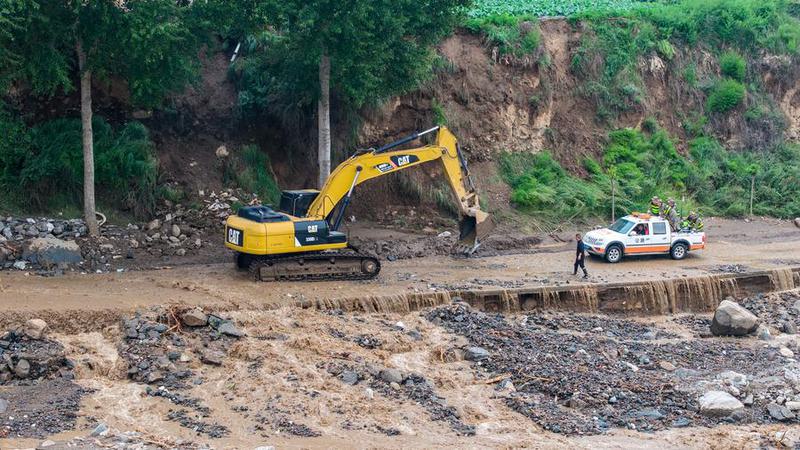 (SpotNews) CHINA-GANSU-YUZHONG-MOUNTAIN TORRENTS-RESCUE (CN)