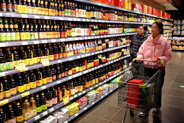 China intensifica apoyo financiero para estimular el consumo