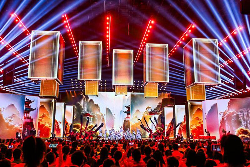 CHINA-CHONGQING-SCO FILM FESTIVAL-CLOSING CEREMONY (CN)