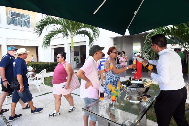 CUBA-CAYO SANTA MARIA-CHINA-TURISMO