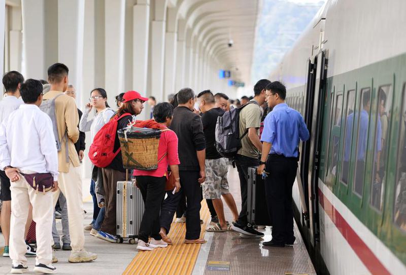 CHINA-YUNNAN-PU'ER-CHINA-LAOS RAILWAY (CN)