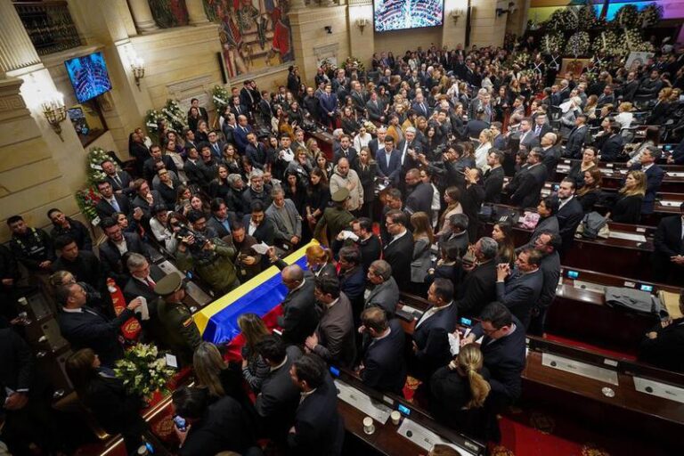 COLOMBIA-BOGOTA-URIBE TURBAY-FALLECIMIENTO