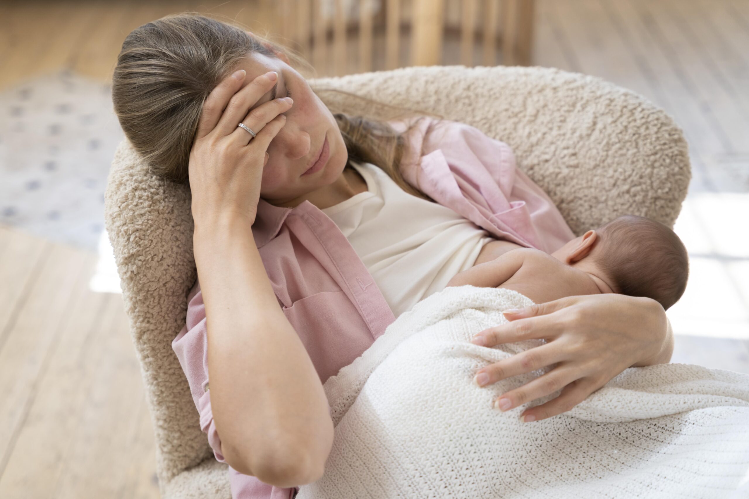 periodo-posnatal-con-madre-e-hijo
