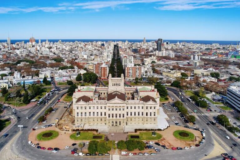 URUGUAY-MONTEVIDEO-PAISAJE