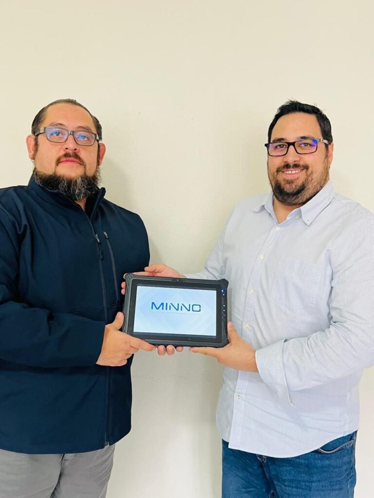 Minno_Latam__Carlos_Sandoval_Guillermo_Cobian