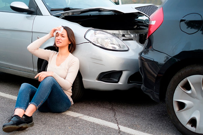 Injured,Girl,After,Car,Accident,In,The,Street