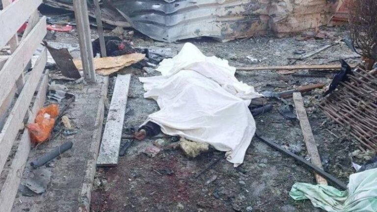 695693cf81c16.r_d.565-408-9227