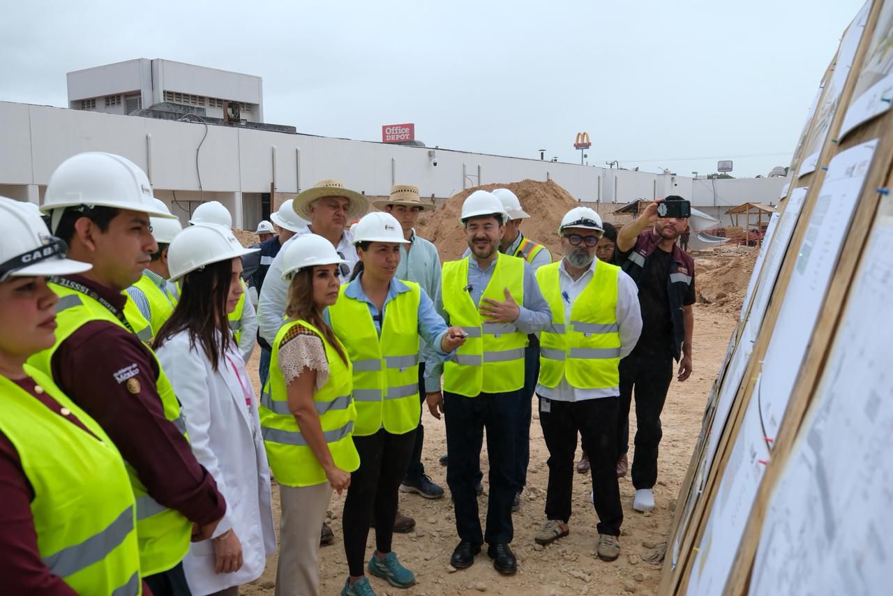 Mara Lezama supervisa avances del nuevo Hospital General del ISSSTE en Chetumal