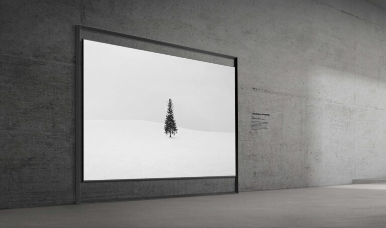 Samsung-TVs-and-Displays-Samsung-Micro-RGB-TV_Main2