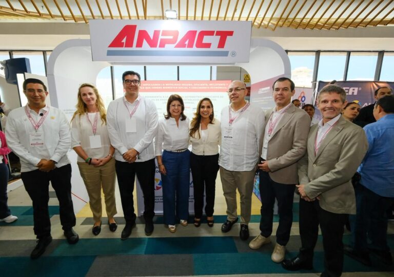 d191a002-3a8e-49dc-b742-43d8a1da4a79