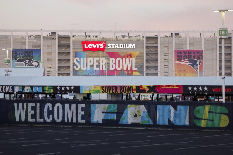 El precio de las entradas del Super Bowl se dispara hasta los 18.000 dólares